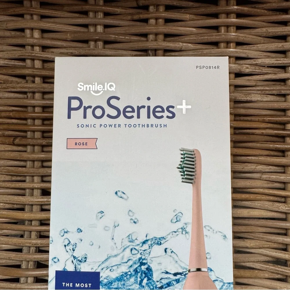 Smile IQ Pro Series Brush New in Box Pink Sonic Power Toothbrush